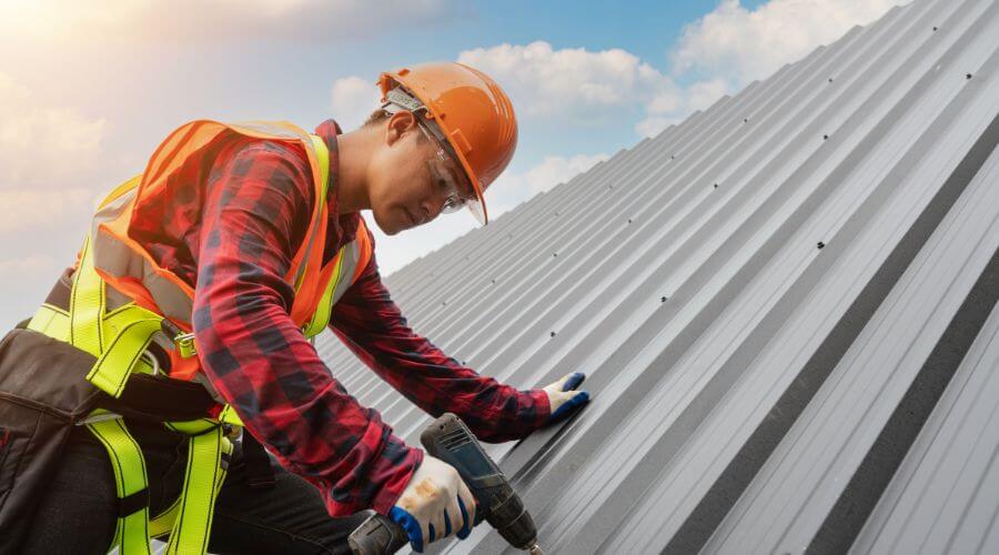Professional Emergency Roof Repairs services in Corsica, SD